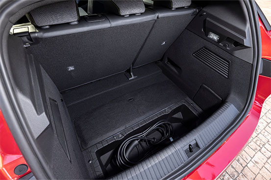 Megane E-Tech Electric Rot Kofferraum